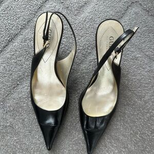 GUESS Women's Black Slingback Heels